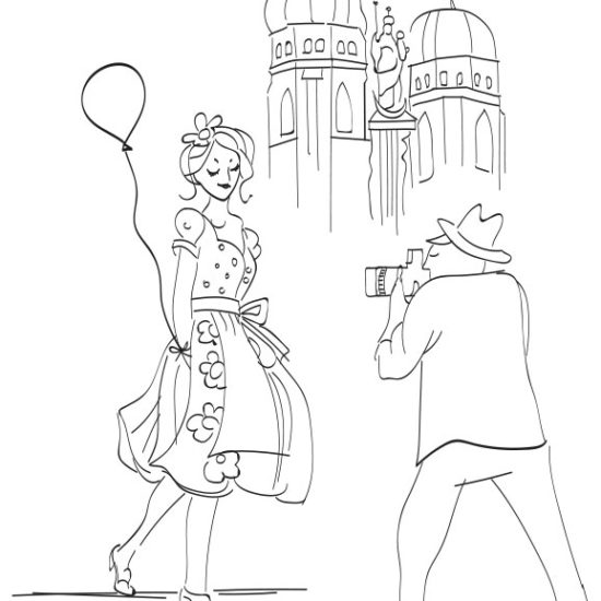 Illustration Fotoshooting München: Frau im Dirndl mit Luftballon vor der Frauenkirche, Fotograf im Vordergrund